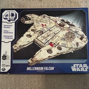 Star Wars Millennium Falcon 4D Build - White and Red